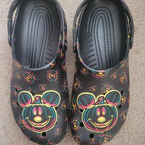 Disney Park Halloween 2023 Crocs Mickey Pumpkin M10 W12